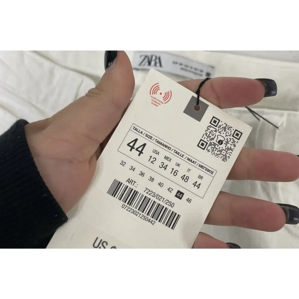 Zara womens mom
